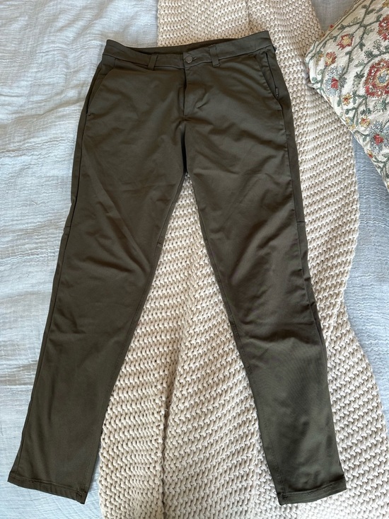lululemon athletica Other - lululemon athletica Men's Olive Chino-Style Performance Pants